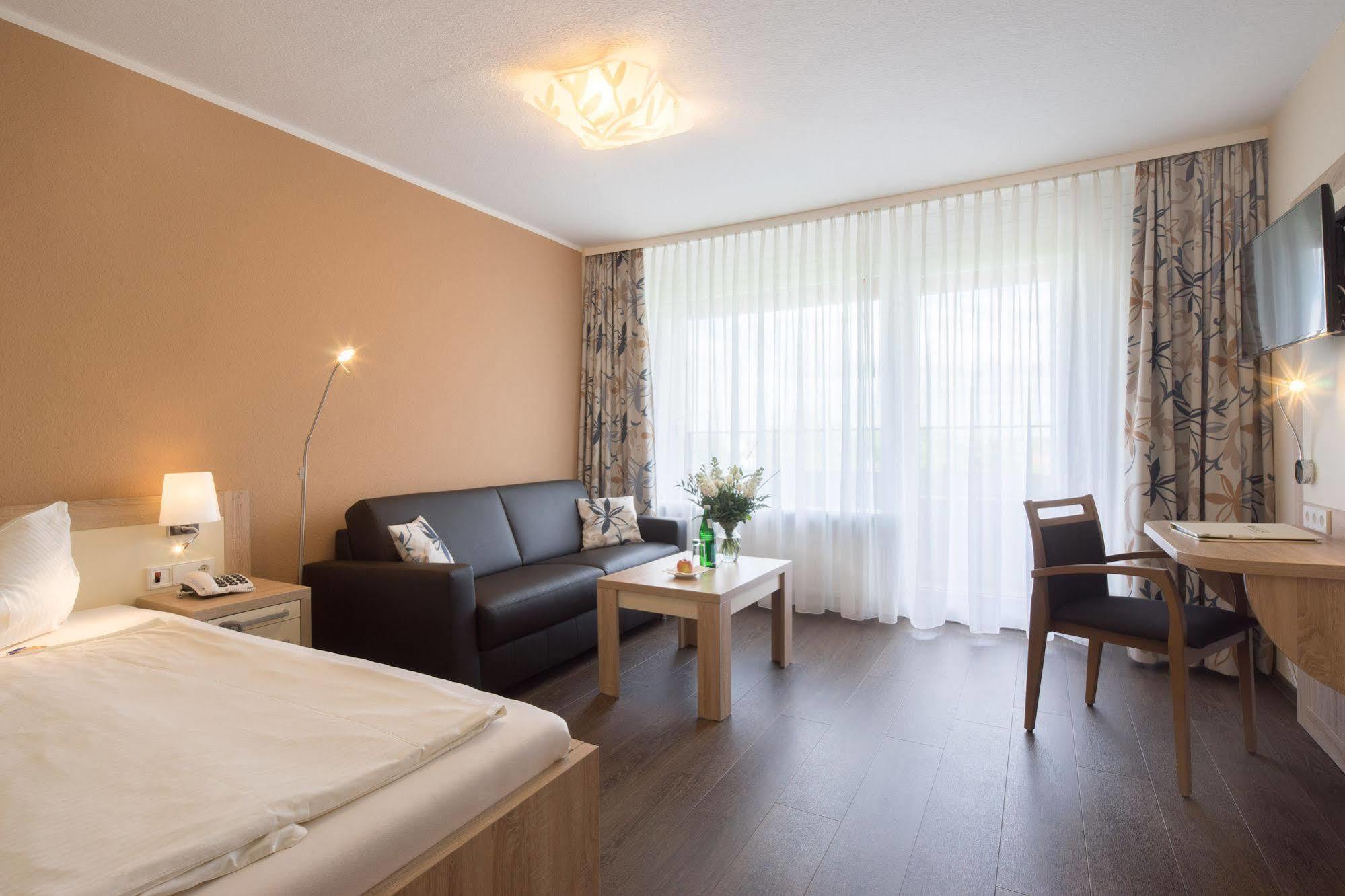 Gda Hotel Neustadt an der Weinstraße Dış mekan fotoğraf