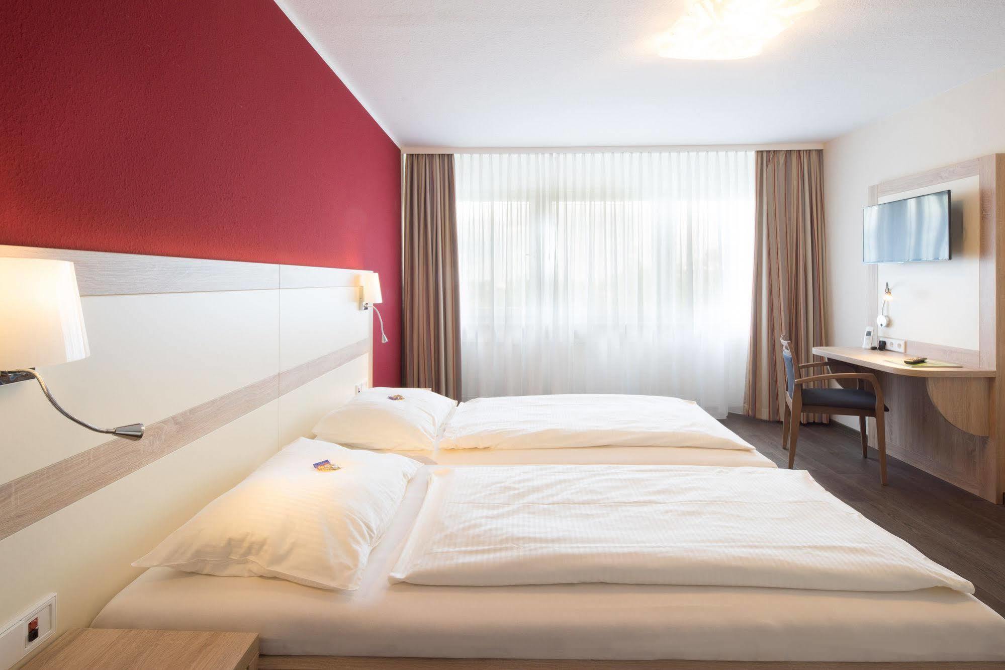 Gda Hotel Neustadt an der Weinstraße Dış mekan fotoğraf